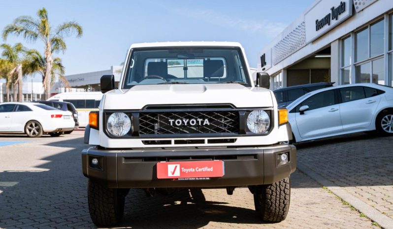 
								Toyota Land Cruiser 79 2.8GD-6 Single Cab Auto full									