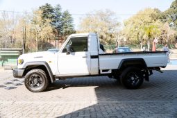 
										Toyota Land Cruiser 79 2.8GD-6 Single Cab Auto full									