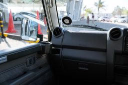 
										Toyota Land Cruiser 79 4.5D-4D LX V8 Double Cab full									