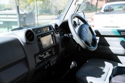 
										Toyota Land Cruiser 79 4.5D-4D LX V8 Double Cab full									