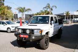 
										Toyota Land Cruiser 79 4.5D-4D LX V8 Double Cab full									