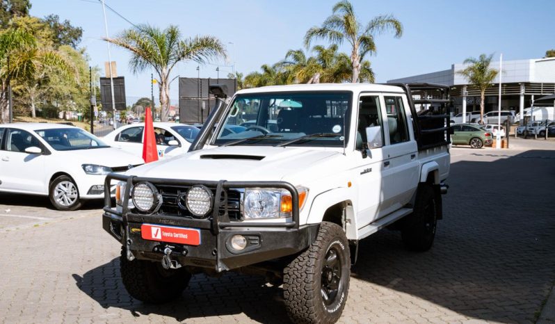 
								Toyota Land Cruiser 79 4.5D-4D LX V8 Double Cab full									