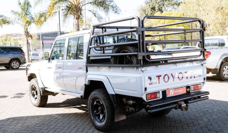 
								Toyota Land Cruiser 79 4.5D-4D LX V8 Double Cab full									