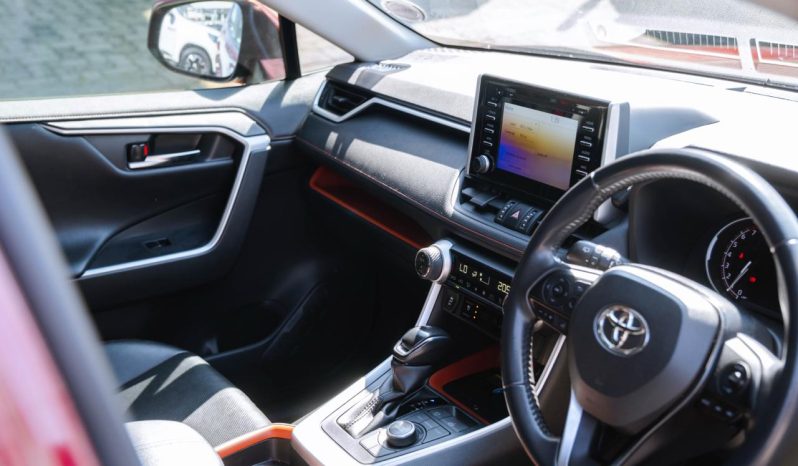 
								Toyota RAV4 2.0 AWD GX-R full									