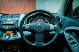 
										Toyota Rav4 2.0 Vx 5-Door 4X4 At full									