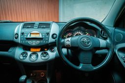 
										Toyota Rav4 2.0 Vx 5-Door 4X4 At full									