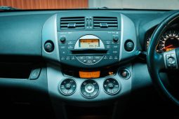 
										Toyota Rav4 2.0 Vx 5-Door 4X4 At full									
