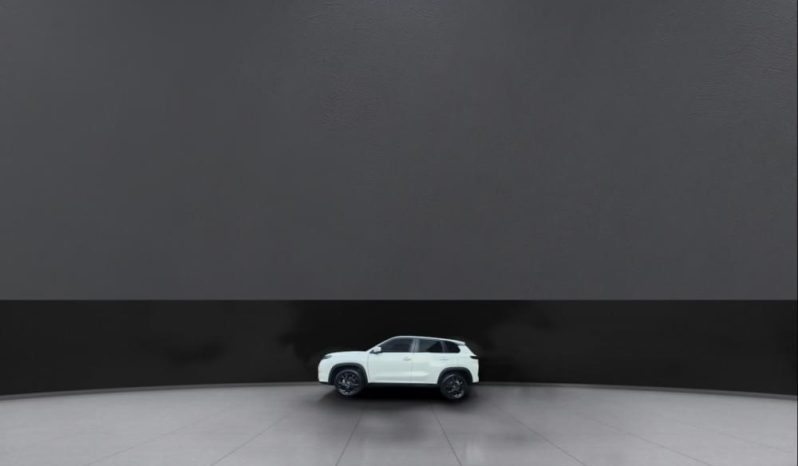
								TOYOTA URBAN CRUISER 1.5 XR AT full									