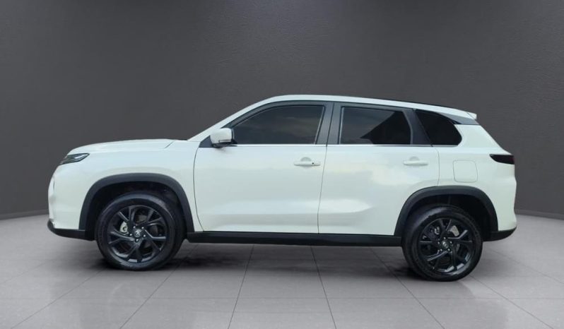 
								TOYOTA URBAN CRUISER 1.5 XR AT full									