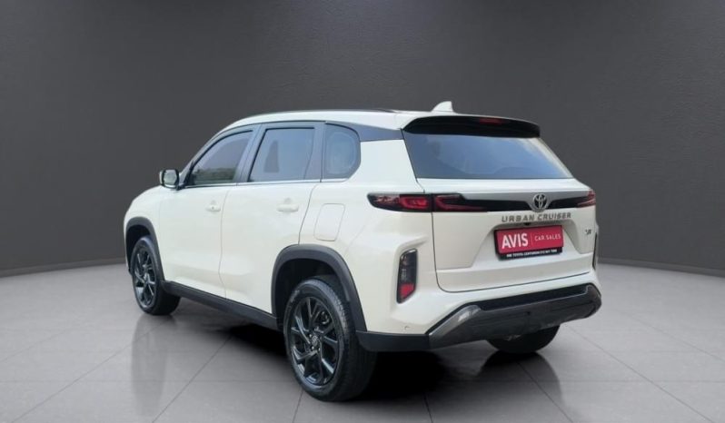 
								TOYOTA URBAN CRUISER 1.5 XR AT full									