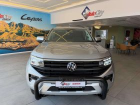 Volkswagen Amarok 2.0 Tdi Life D Cab 4X2 At