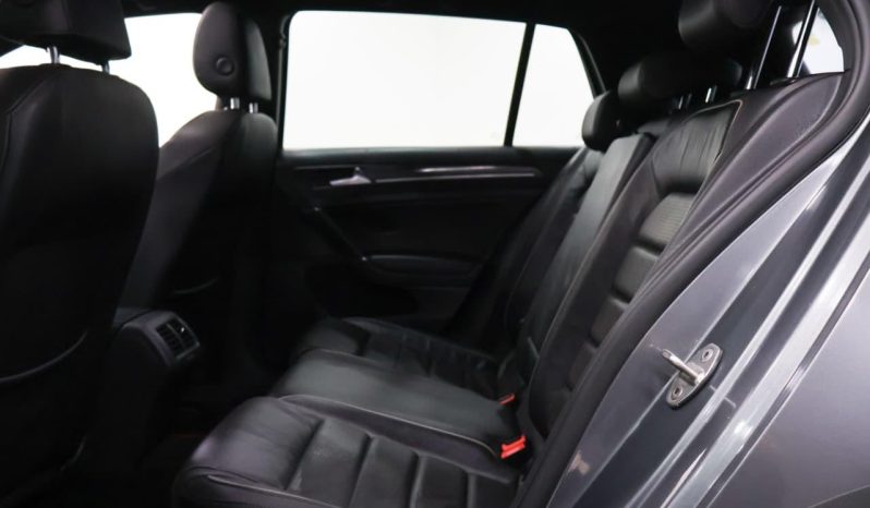 
								Volkswagen Golf VII 2.0 Tdi Gtd Dsg full									