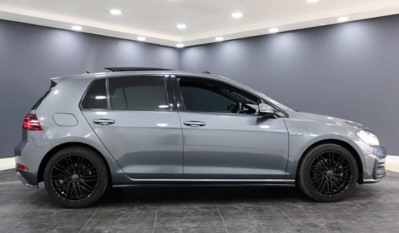 
								Volkswagen Golf VII 2.0 Tdi Gtd Dsg full									