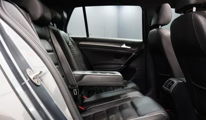 
								Volkswagen Golf VII 2.0 Tdi Gtd Dsg full									
