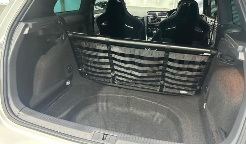 
								Volkswagen Golf VII 2.0 Tsi Gti Clubsport S full									