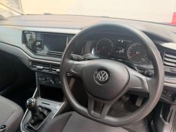 
										Volkswagen Polo 1.0 Trendline full									