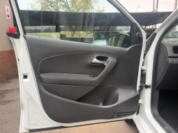 
										Volkswagen Polo 1.2 Tsi Trendline full									