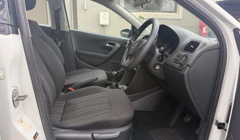 
								Volkswagen Polo 1.2 Tsi Trendline full									