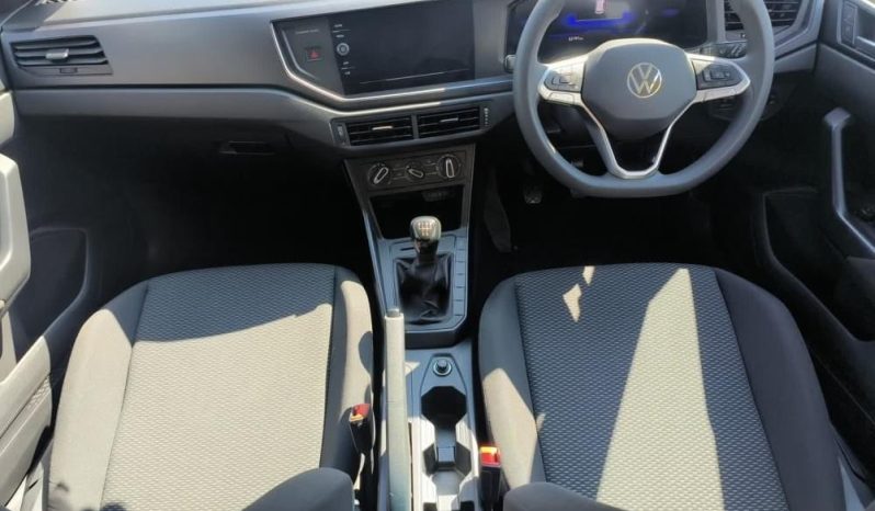 
								VOLKSWAGEN POLO HATCH 1.0 TSI LIFE full									