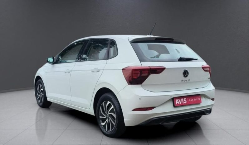 
								VOLKSWAGEN POLO HATCH 1.0 TSI LIFE full									