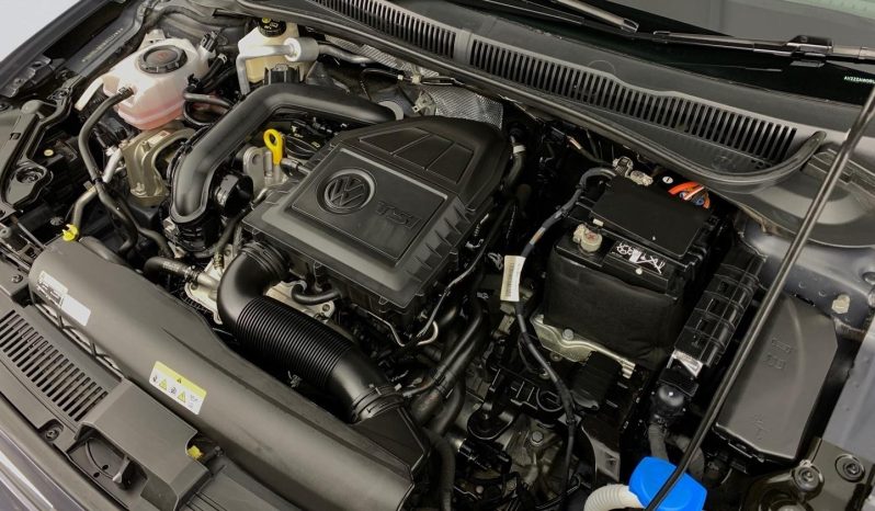 
								Volkswagen Polo Hatch 1.0 Tsi R-Line Dsg full									