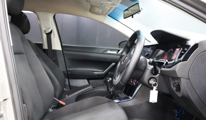 
								Volkswagen Polo Hatch 1.0 Tsi Trendline full									