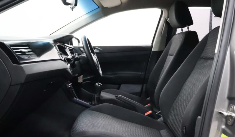 
								Volkswagen Polo Hatch 1.0 Tsi Trendline full									