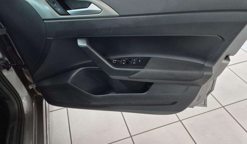 
								Volkswagen POLO PLAYA / POLO POLO 1.0 TSI COMFORTLINE DSG full									