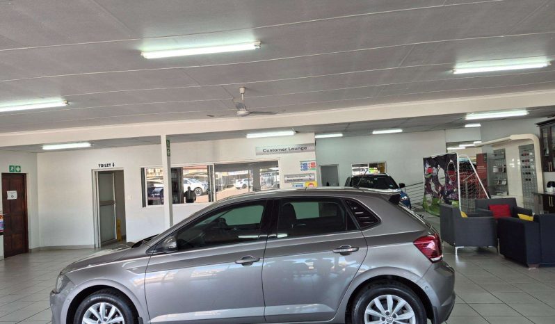 
								Volkswagen POLO PLAYA / POLO POLO 1.0 TSI COMFORTLINE DSG full									