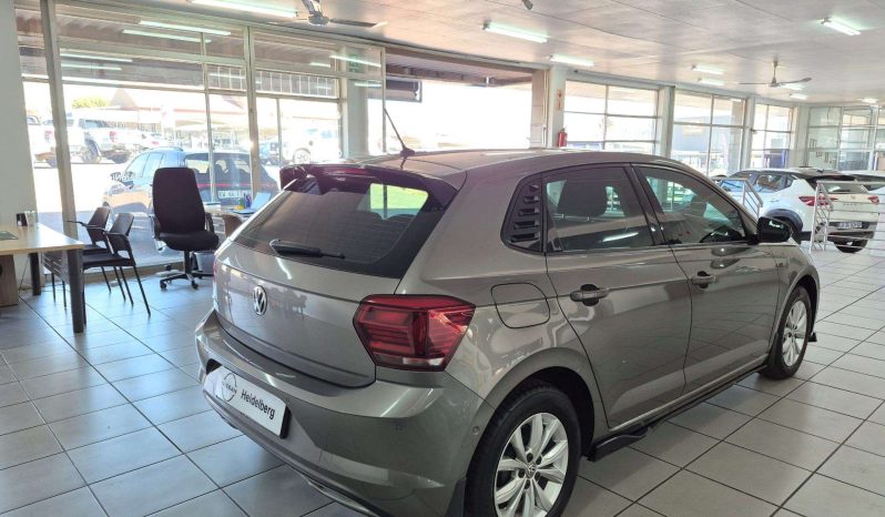 
								Volkswagen POLO PLAYA / POLO POLO 1.0 TSI COMFORTLINE DSG full									