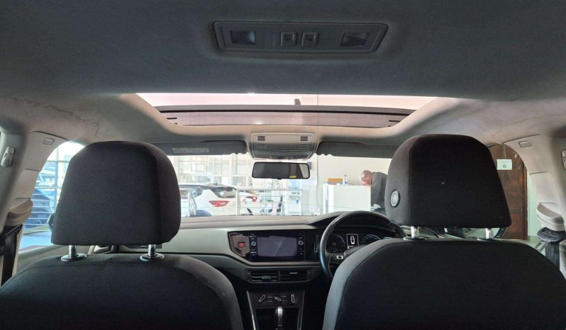 
								Volkswagen POLO PLAYA / POLO POLO 1.0 TSI COMFORTLINE DSG full									