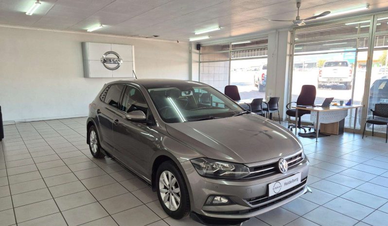 
								Volkswagen POLO PLAYA / POLO POLO 1.0 TSI COMFORTLINE DSG full									