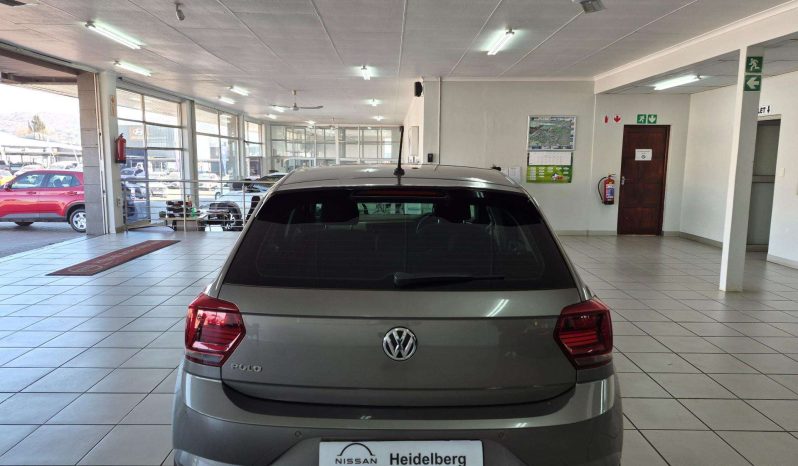 
								Volkswagen POLO PLAYA / POLO POLO 1.0 TSI COMFORTLINE DSG full									