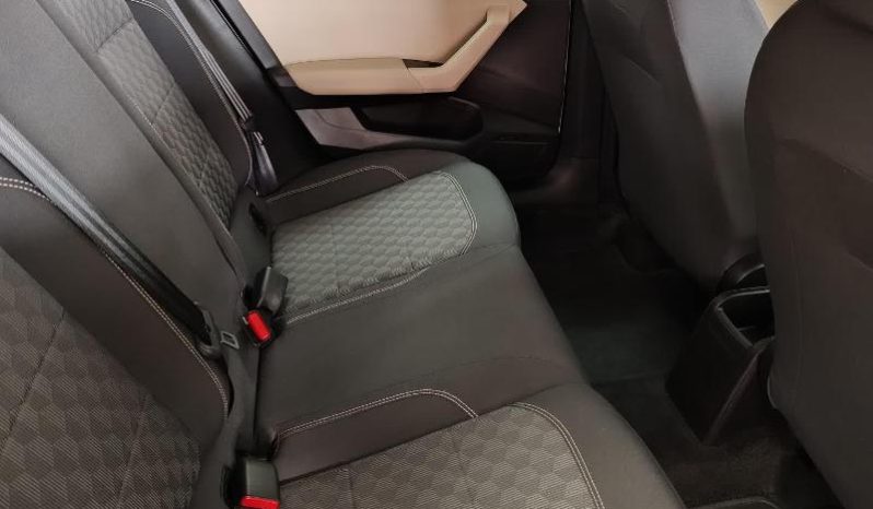 
								VOLKSWAGEN POLO SEDAN 1.6 BASE full									