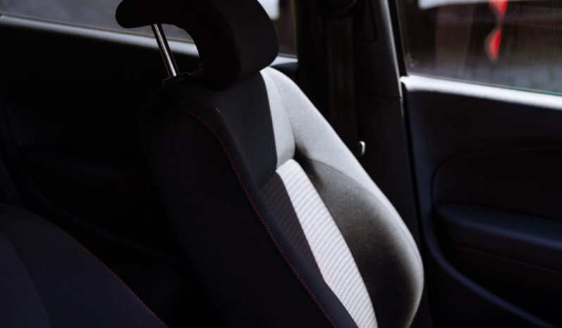 
								Volkswagen Polo Vivo 1.0 TSI GT full									