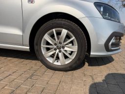 
										Volkswagen Polo Vivo Hatch 1.4 full									