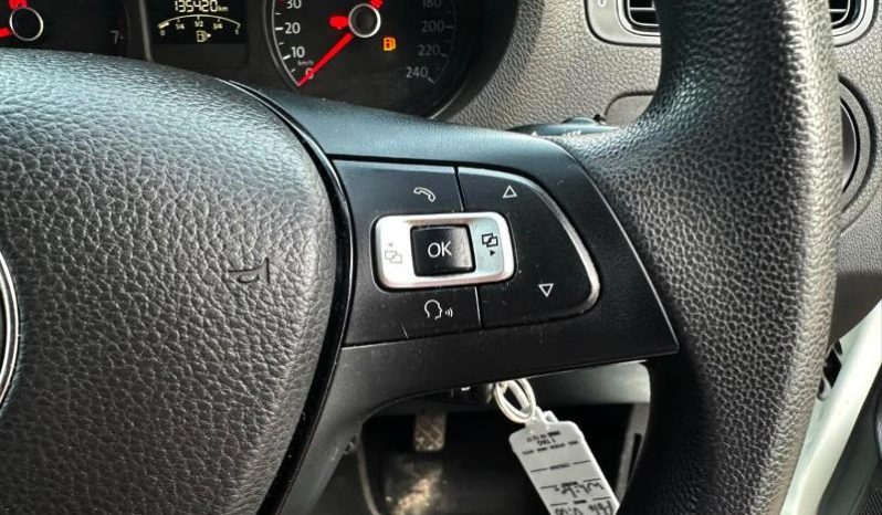 
								Volkswagen Polo Vivo Hatch 1.4 Comfortline full									