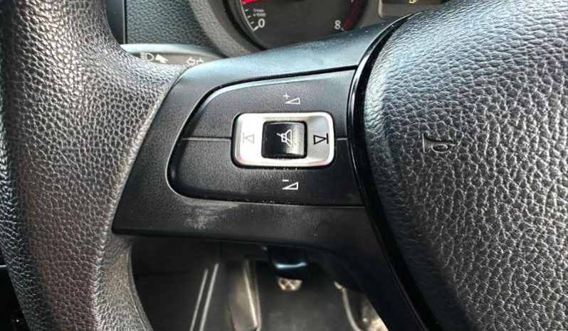 
								Volkswagen Polo Vivo Hatch 1.4 Comfortline full									