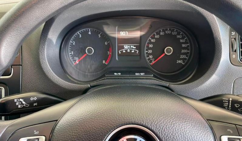 
								Volkswagen Polo Vivo Hatch 1.6 Comfortline Tiptronic full									