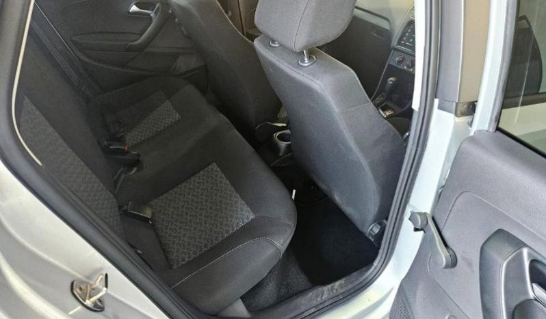 
								Volkswagen Polo Vivo Hatch 1.6 Life Tipt full									