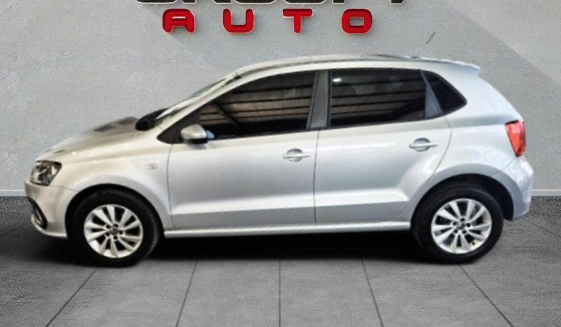 
								Volkswagen Polo Vivo Hatch 1.6 Life Tipt full									