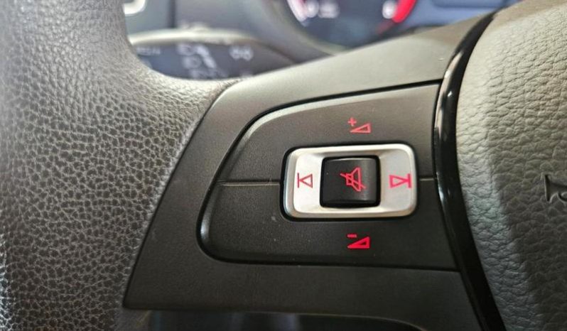
								Volkswagen Polo Vivo Hatch 1.6 Life Tipt full									