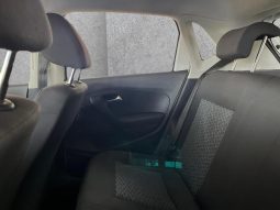 
										VOLKSWAGEN POLO VIVO HATCH 1.6 LIFE TIPT full									