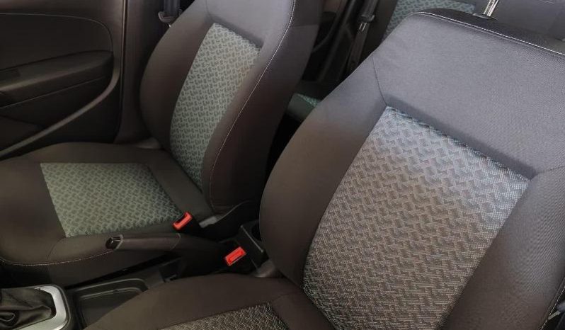 
								VOLKSWAGEN POLO VIVO HATCH 1.6 LIFE TIPT full									