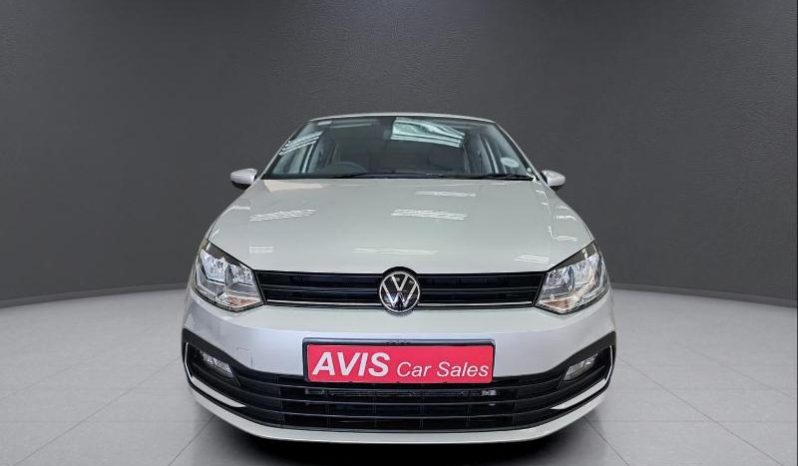 
								VOLKSWAGEN POLO VIVO HATCH 1.6 LIFE TIPT full									