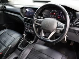 
										Volkswagen T-Cross 1.0 Tsi Comfortline Dsg full									