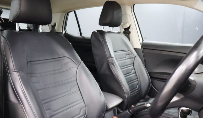 
								Volkswagen T-Cross 1.0 Tsi Comfortline Dsg full									