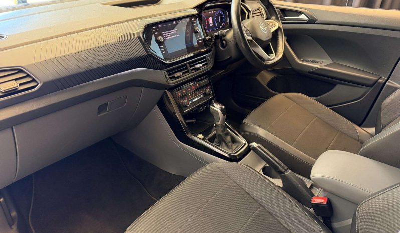 
								Volkswagen T-Cross 1.0 Tsi Highline Dsg full									
