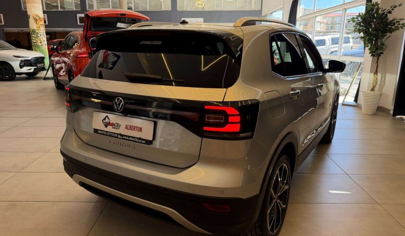 
								Volkswagen T-Cross 1.0 Tsi Highline Dsg full									