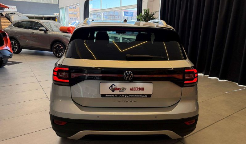 
								Volkswagen T-Cross 1.0 Tsi Highline Dsg full									